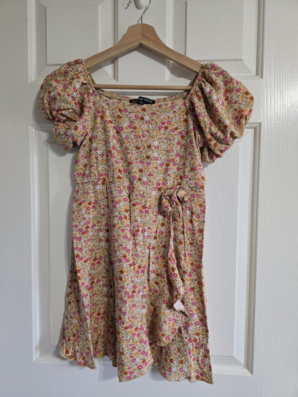 Trixxi Girl Girls 14 Beige Floral A-Line Dress Puff Sleeve Square Neck